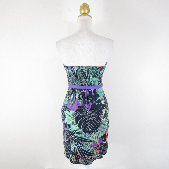 SOLDEdme & Esyllte Purple Floral Strapless Dress - Picture 5 of 8